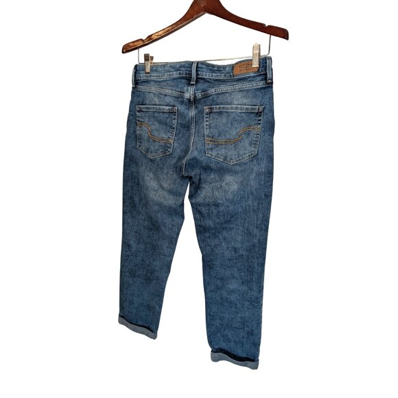 Signature Levi Strauss Womens Size 6 Jeans Modern Slim Cuffed Floral Embroidered - Picture 5 of 8